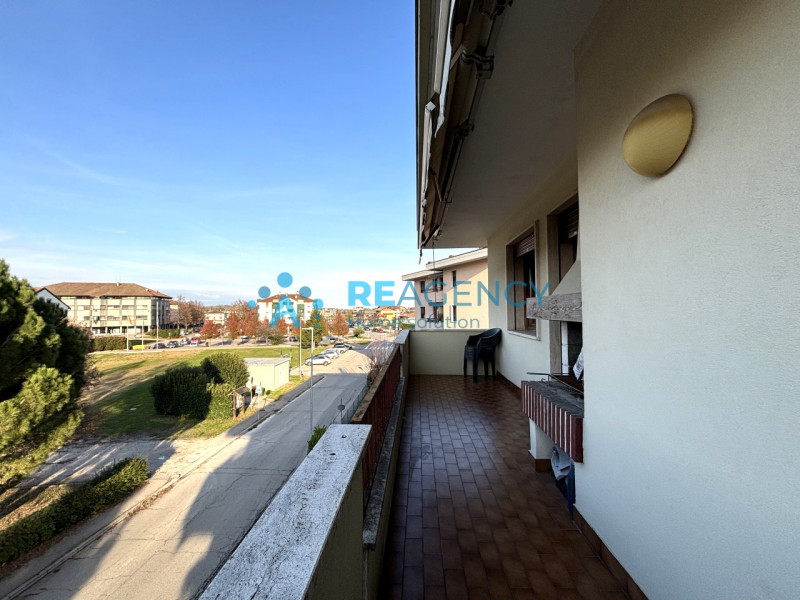Situato in una delle zone più ricercate di Creazzo, proponiamo in vendita un appartamento all'ult...