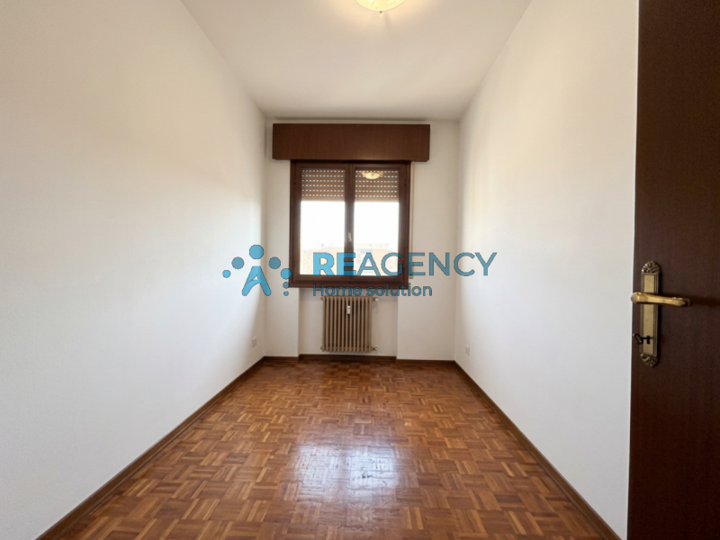 Situato in una delle zone più ricercate di Creazzo, proponiamo in vendita un appartamento all'ult...