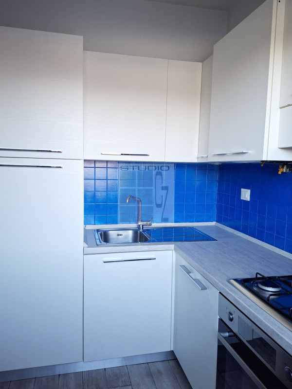 Scopri il tuo nuovo rifugio nel centro di Galliera Veneta! 
Questo affascinante appartamento tril...