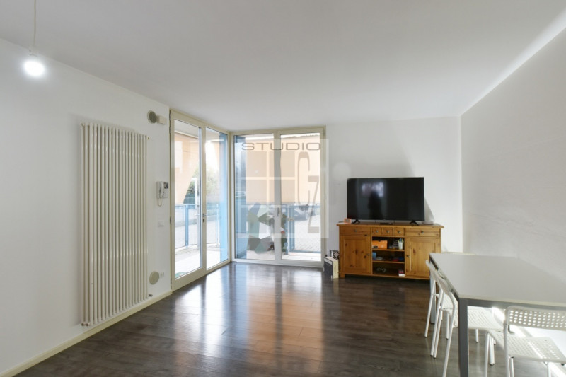 A Loreggiola proponiamo in vendita appartamento al PIANO TERRA.

L'ingresso pedonale dell'apparta...