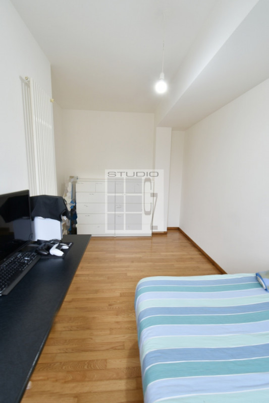 A Loreggiola proponiamo in vendita appartamento al PIANO TERRA.

L'ingresso pedonale dell'apparta...