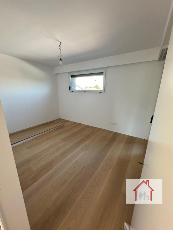 ELEGANTE BIFAMILIARE DI NUOVA COSTRUZIONE IN CLASSE A4 AD ARCADE 
Nel cuore di Arcade, proponiamo...