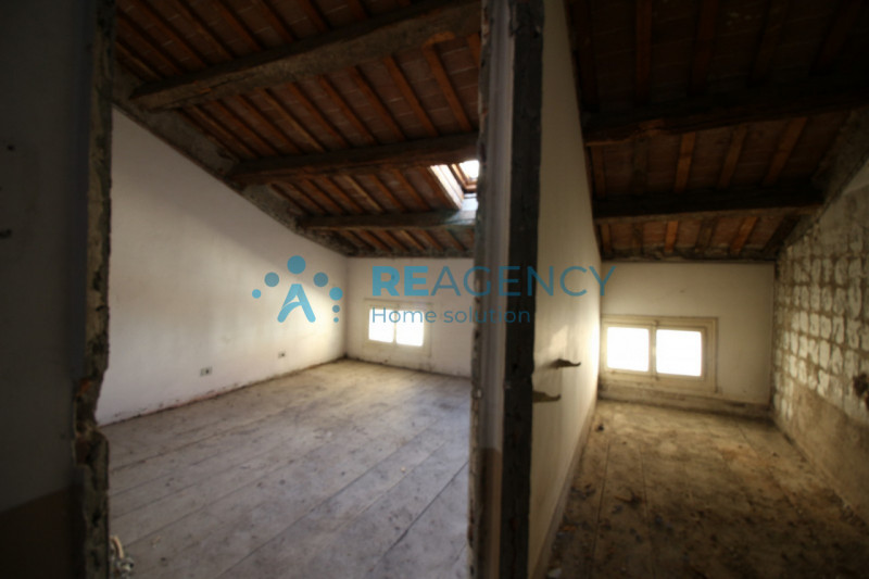 Thiene - centro

Stai cercando un raffinato trilocale ristrutturato a nuovo in centro?
Prezzo € 2...