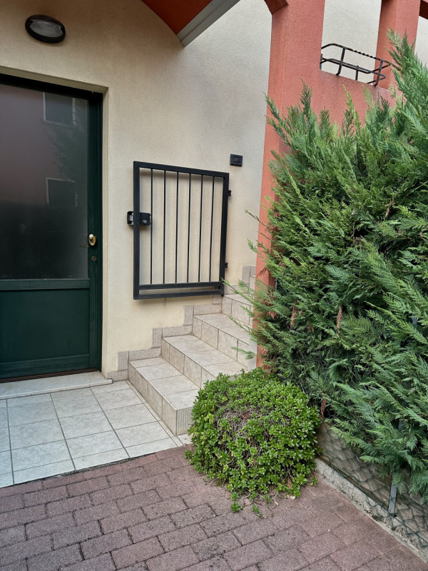 Situata nella tranquilla frazione di Sant'Eufemia, nel comune di Borgoricco, questa signorile pro...