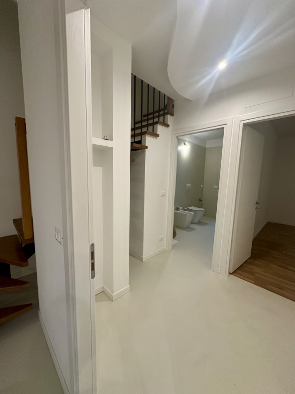 Situata nella tranquilla frazione di Sant'Eufemia, nel comune di Borgoricco, questa signorile pro...