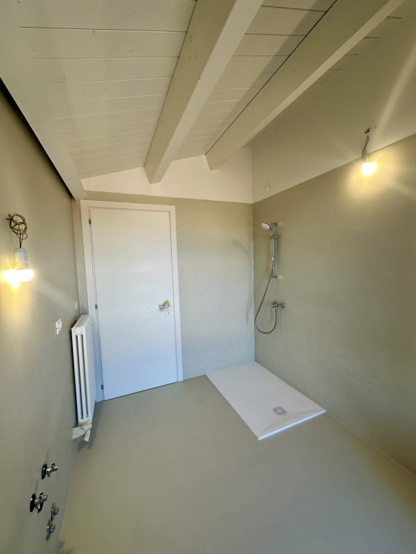 Situata nella tranquilla frazione di Sant'Eufemia, nel comune di Borgoricco, questa signorile pro...