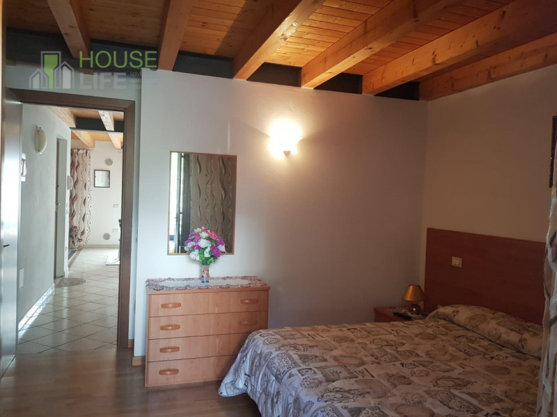 SCHIO: in zona tranquilla del centro e in contesto di sole 5 unità, MINIAPPARTAMENTO sito al pian...