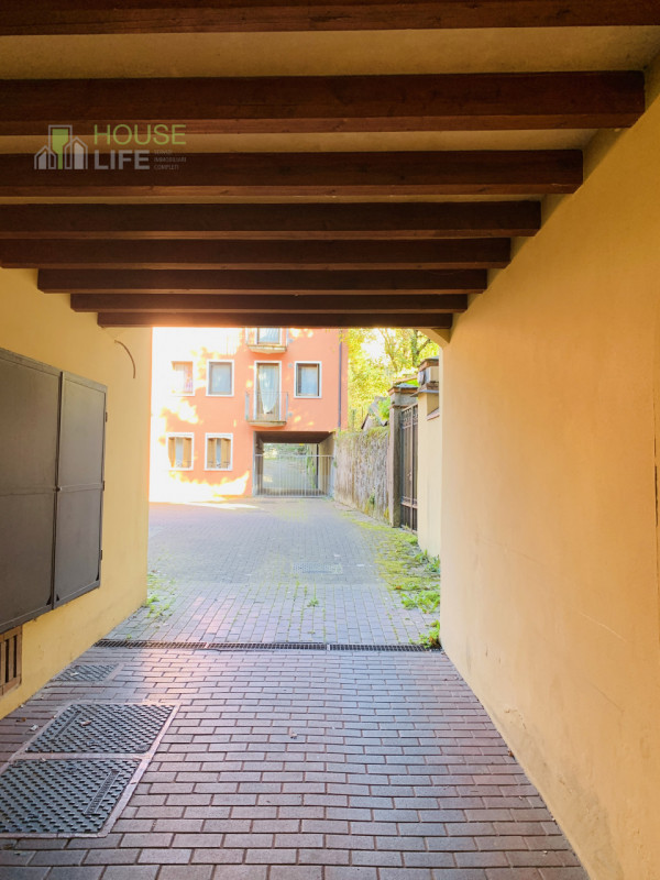 SCHIO: in zona tranquilla del centro e in contesto di sole 5 unità, MINIAPPARTAMENTO sito al pian...