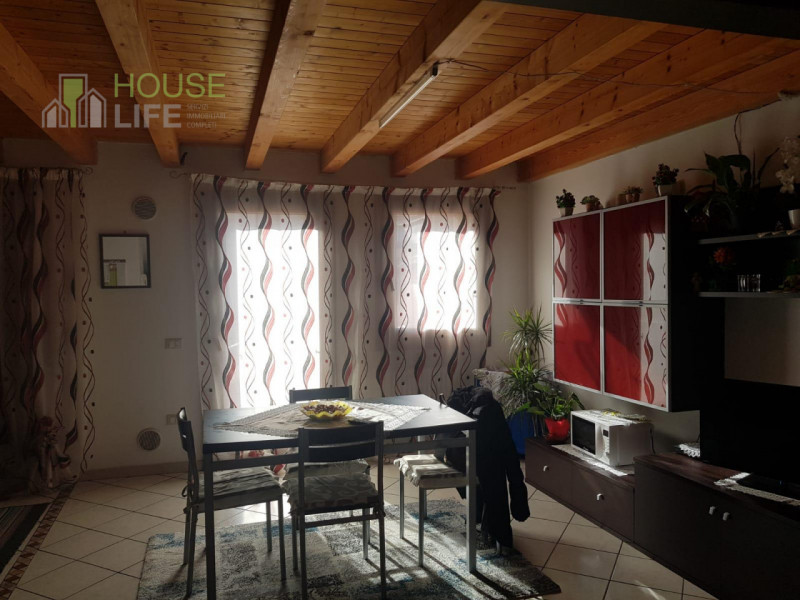 SCHIO: in zona tranquilla del centro e in contesto di sole 5 unità, MINIAPPARTAMENTO sito al pian...