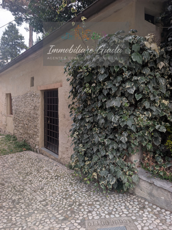 IMMOBILIARE GIADA A VITTORIO VENETO.
Scopri questa porzione di immobile unica nel suo genere, sit...