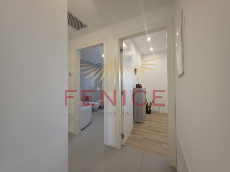 Cerchi un appartamento moderno, spazioso e con un grande giardino privato, difficile da trovare s...