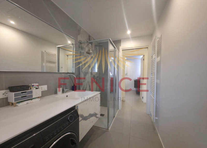 Cerchi un appartamento moderno, spazioso e con un grande giardino privato, difficile da trovare s...