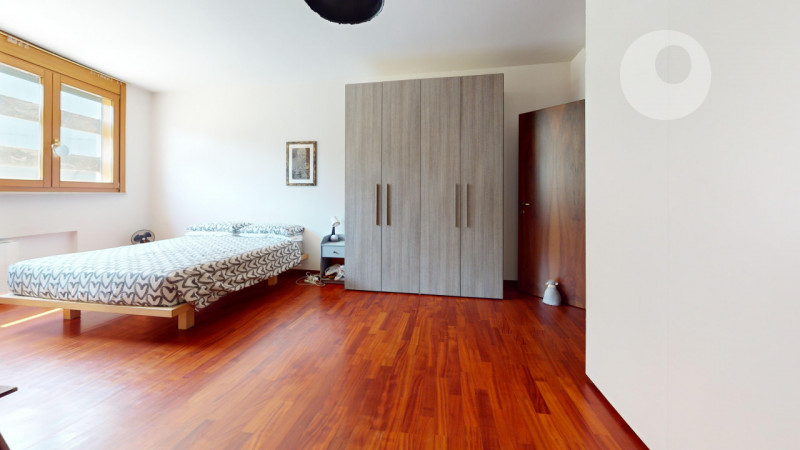 SAN BORTOLO

In un contesto residenziale tranquillo, curato e ben abitato, proponiamo un elegante...