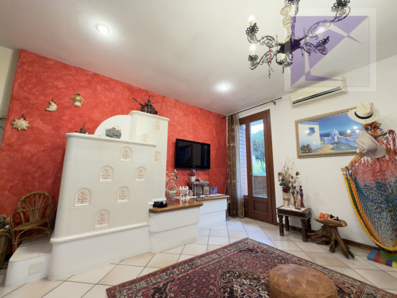 Borgoricco – In posizione centrale e privilegiata, proponiamo in vendita un’elegante e moderna vi...