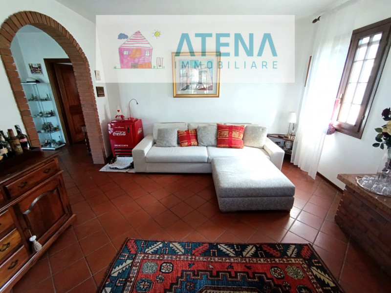 rif. 25661

Campodarsego - Porzione di bifamiliare tutta su un unico livello, con ampio giardino ...