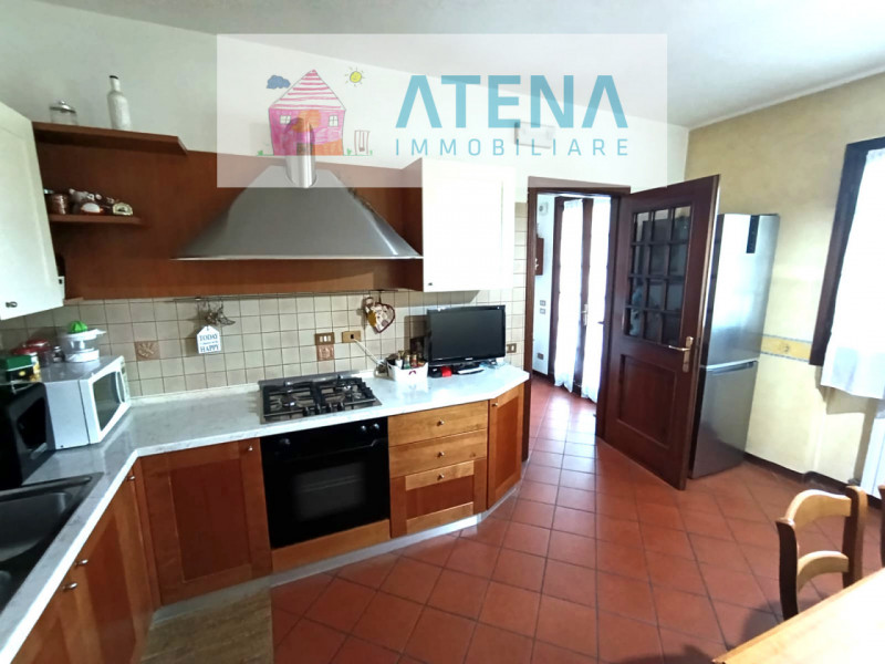 rif. 25661

Campodarsego - Porzione di bifamiliare tutta su un unico livello, con ampio giardino ...