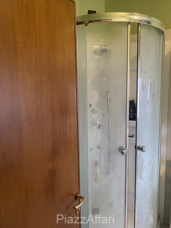 Piove di Sacco, a 300 mt dalle nuove scuole Enrico Caterino Davila e perciò comoda a tutti i serv...