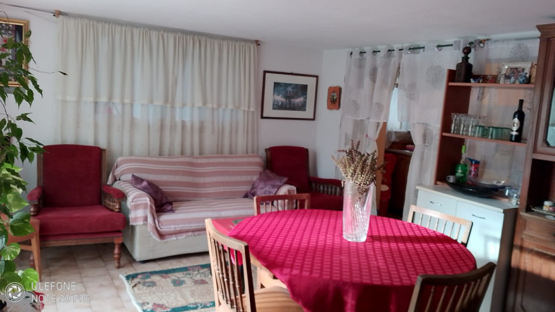 PORZIONE BIFAMILIARE CON GIARDINO AD ARCELLA-SAN BELLINO €.245.000 rif.CL514

Nel cuore del quart...