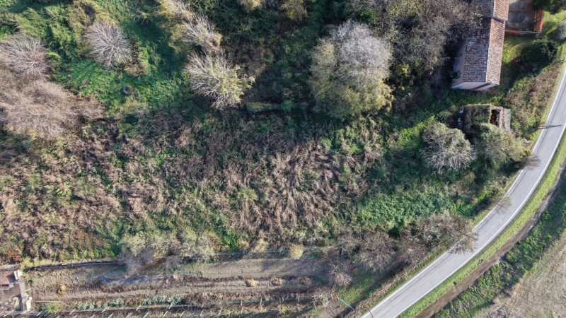 MONSELICE: Proponiamo in vendita, tra Este e Monselice e a pochi passi dalla viabilità principale...