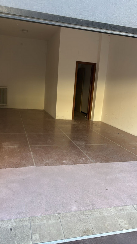 Padova zona Portello Nicoletta Dardilli di AD Casa Padova propone in vendita garage al piano terr...