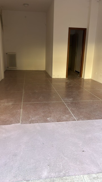 Padova zona Portello Nicoletta Dardilli di AD Casa Padova propone in vendita garage al piano terr...