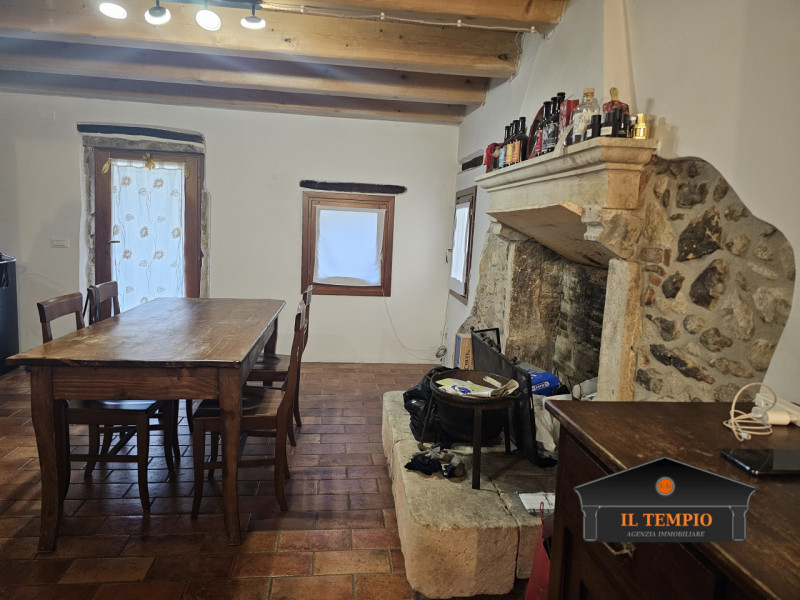 VICENZA -CASTELGOMBERTO : scopri il tuo angolo di paradiso nella splendida località Buso, nel com...