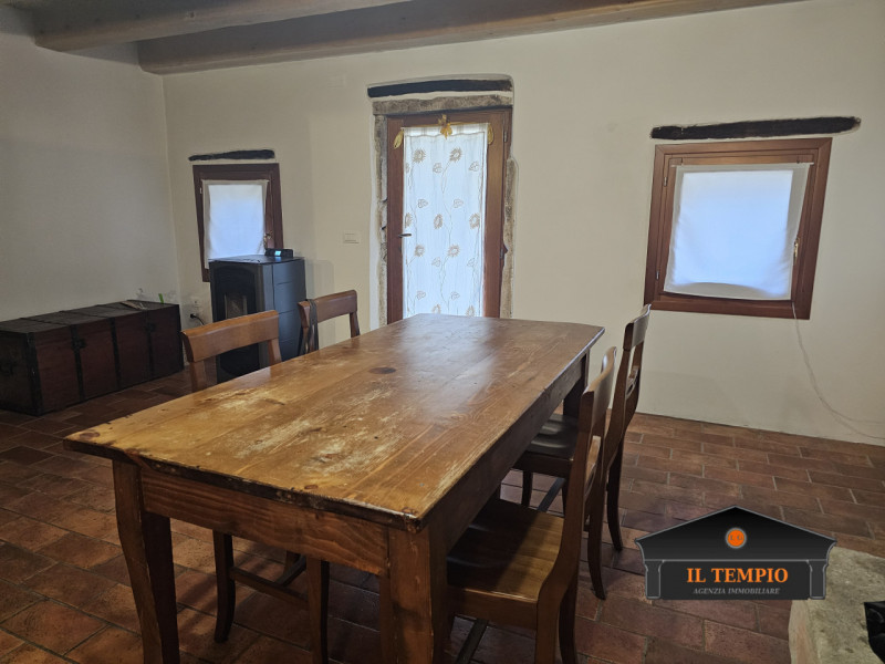 VICENZA -CASTELGOMBERTO : scopri il tuo angolo di paradiso nella splendida località Buso, nel com...