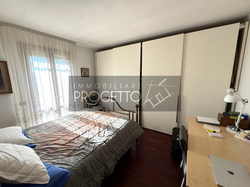 A due passi da Piazzola sul Brenta, Limena e Curtarolo, in quartiere residenziali tranquillo e ci...