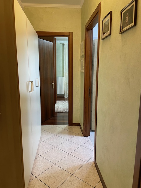 Oggi vi proponiamo una soluzione che vi permetterà di essere in una zona comoda al centro di Pont...