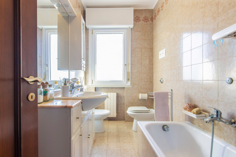 Scopri il tuo nuovo rifugio nel cuore di Padova, nella rinomata zona della Stanga. Ti proponiamo ...