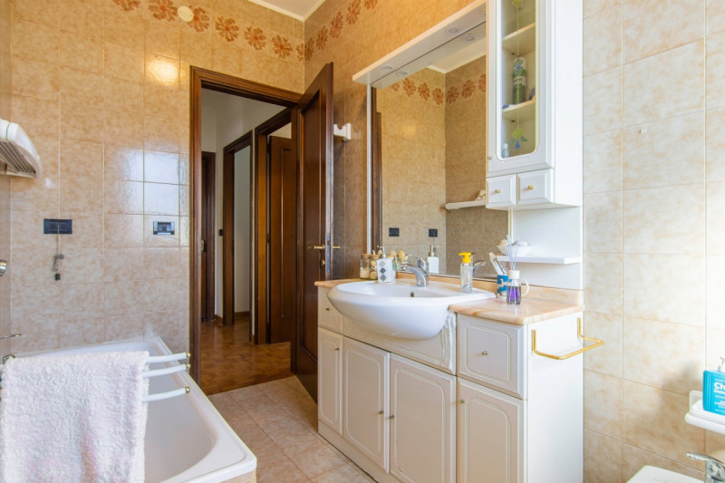 Scopri il tuo nuovo rifugio nel cuore di Padova, nella rinomata zona della Stanga. Ti proponiamo ...