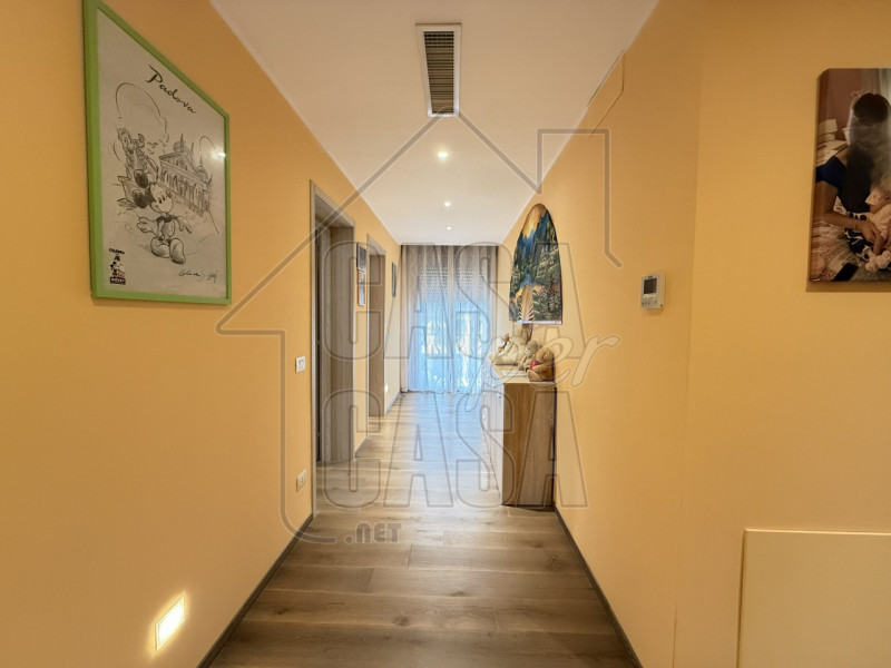 Rif. B025 - Nel cuore di Montegrotto Terme, proponiamo in vendita una splendida porzione di bifam...