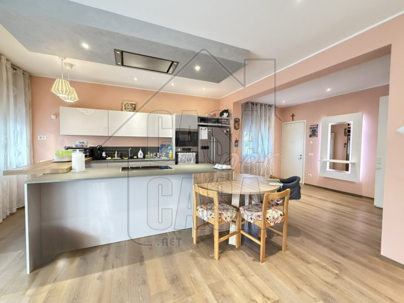 Rif. B025 - Nel cuore di Montegrotto Terme, proponiamo in vendita una splendida porzione di bifam...