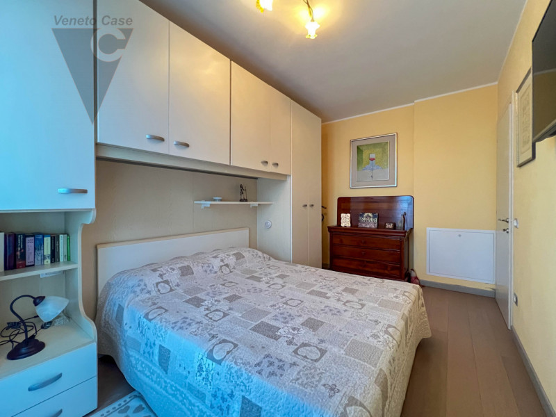 A Piovega di Piove di Sacco è in vendita una porzione di quadrifamiliare di recente costruzione s...