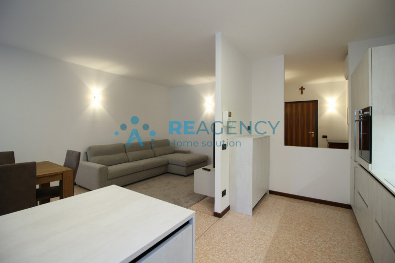 Thiene centro

Sei alla ricerca di un tricamere completamente arredato? 

Prezzo € 900 mensili (+...