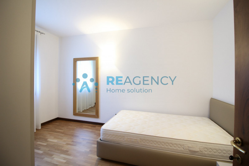 Thiene centro

Sei alla ricerca di un tricamere completamente arredato? 

Prezzo € 900 mensili (+...