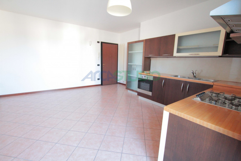 Bressanvido: spazioso mini appartamento posto in zona residenziale tranquilla, in centro paese!
P...