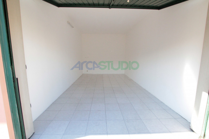 Bressanvido: spazioso mini appartamento posto in zona residenziale tranquilla, in centro paese!
P...