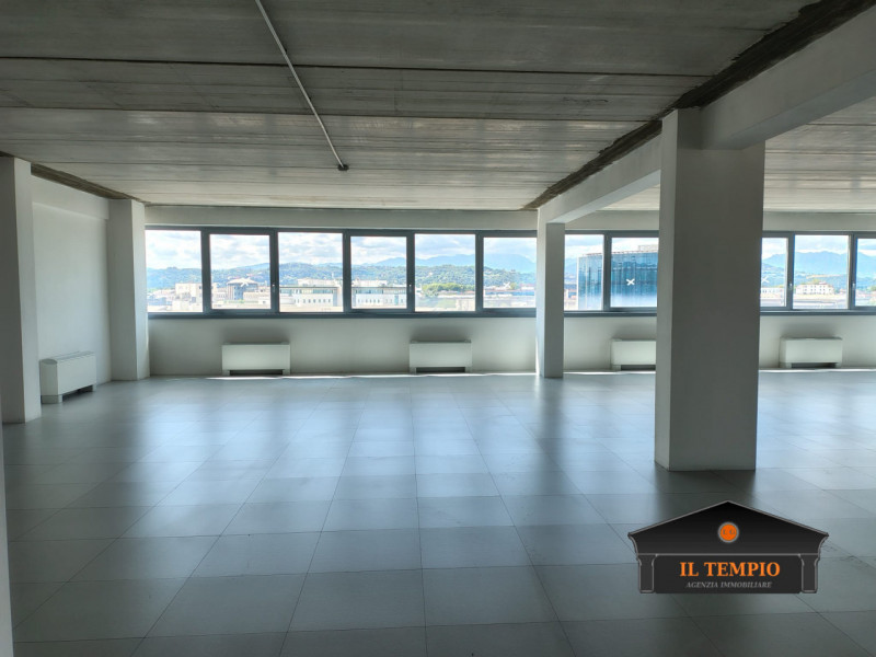 PALAZZO DIREZIONALE CON UFFICI E LABORATORI – VICENZA OVEST

In zona industriale di Vicenza Ovest...