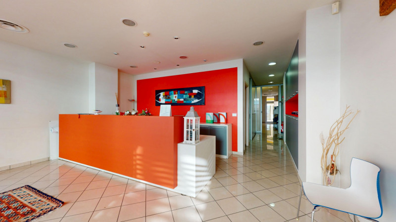 VICENZA OVEST

Posizionato nel cuore di San Felice, una delle zone più vivaci e strategiche di Vi...