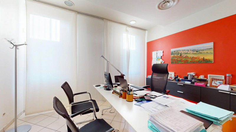 VICENZA OVEST

Posizionato nel cuore di San Felice, una delle zone più vivaci e strategiche di Vi...