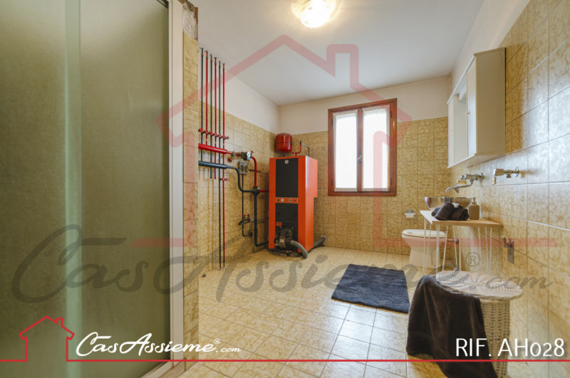 Rif. AH028
OPEN HOUSE SABATO 06/12 - ULTIME DISPONIBILITA'!!
In una zona tranquilla e immersa nel...