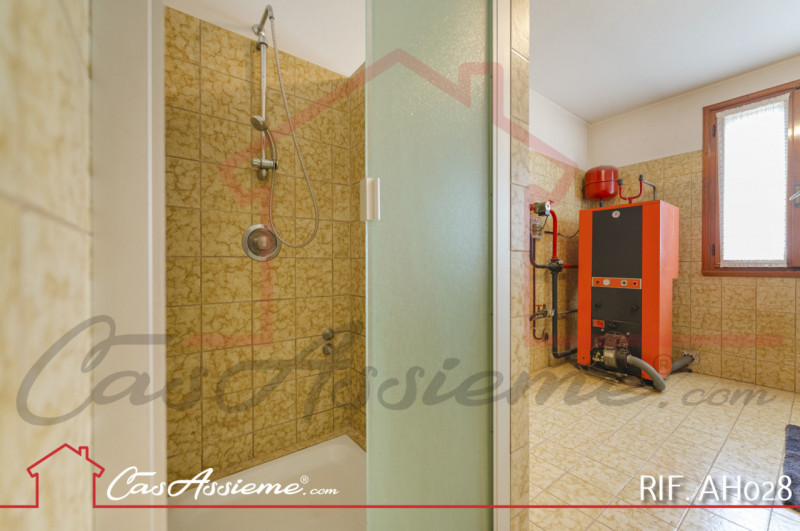 Rif. AH028
OPEN HOUSE SABATO 06/12 - ULTIME DISPONIBILITA'!!
In una zona tranquilla e immersa nel...