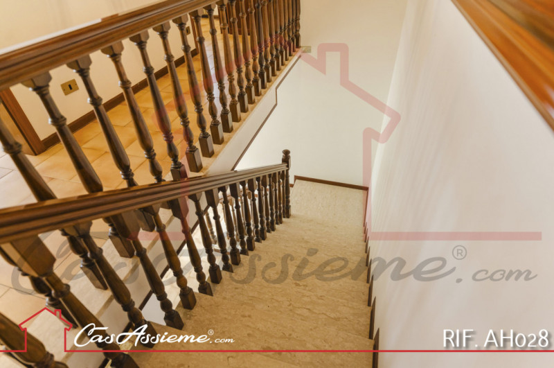 Rif. AH028
OPEN HOUSE SABATO 06/12 - ULTIME DISPONIBILITA'!!
In una zona tranquilla e immersa nel...