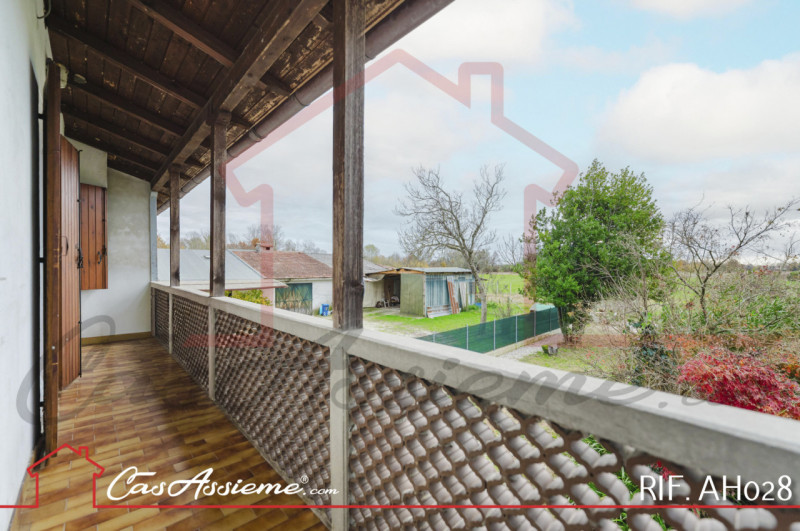 Rif. AH028
OPEN HOUSE SABATO 06/12 - ULTIME DISPONIBILITA'!!
In una zona tranquilla e immersa nel...