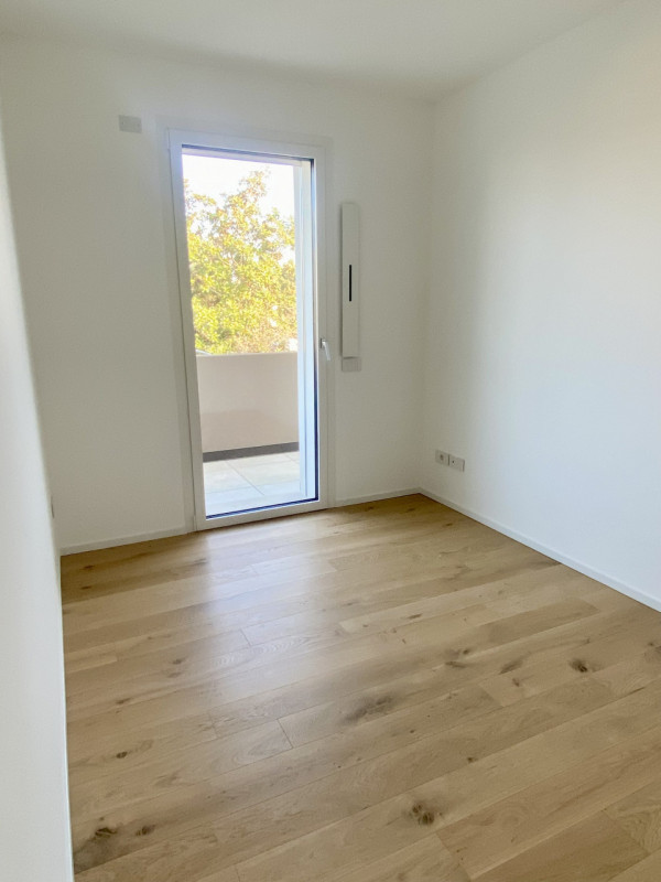 Castelfranco V.to: proponiamo alla vendita un attico di nuova realizzazione, in pronta consegna.
...