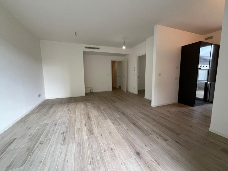 ALBIGNASEGO - FERRI: Classe A4 - Epgl,nren 3,03 Kwh/mq anno.
In piccola palazzina di sole 5 unità...