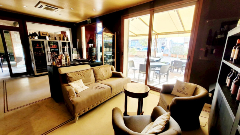 QUESTO RISTORANTE CON BAR E’ CIO’ DI CUI HAI BISOGNO PER DAR VOCE ALLA TUA IMPRENDITORIALITA’!

C...