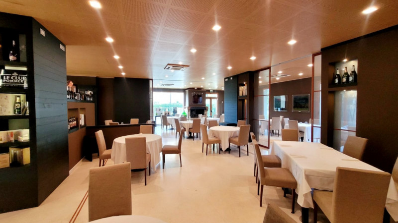 QUESTO RISTORANTE CON BAR E’ CIO’ DI CUI HAI BISOGNO PER DAR VOCE ALLA TUA IMPRENDITORIALITA’!

C...