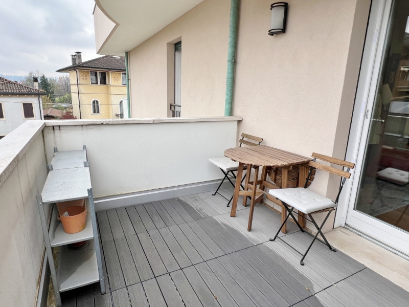 APPARTAMENTO TRICAMERE CON TRE TERRAZZE E GARAGE DOPPIO IN VENDITA A VICENZA OVEST - ZONA FERROVI...